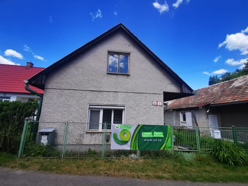 REZERVOVANÉ: rodinný dom/chalupa v Lehote pod Vtáčnikom